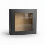 Pudełko z okienkiem fasonowe 30x30x10 cm czarne
